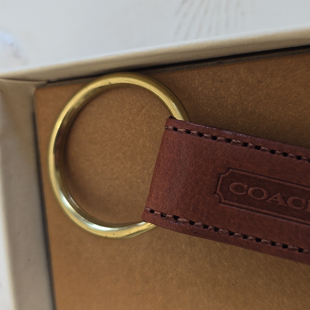 Vintage NIB Coach Trigger Snap Key Fob Chain Brown Leather Brass Hardware - Picture 8 of 17